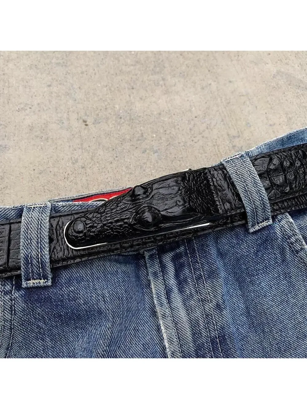 Crocodile Head belt buckle Leather belt. Super cool unique design and great qual